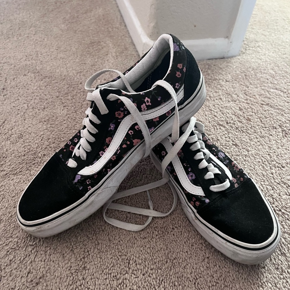 Vans Old School - Floral Black and White Sneakers